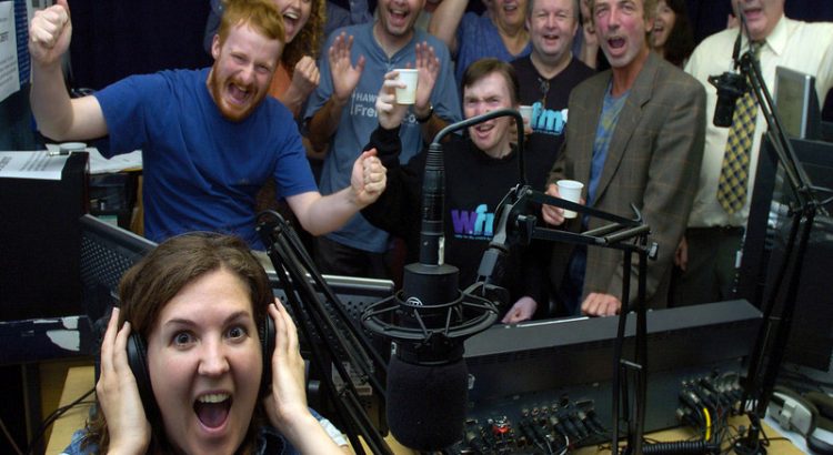 The role of National Community Radio in the field of News and Music Broadcasting