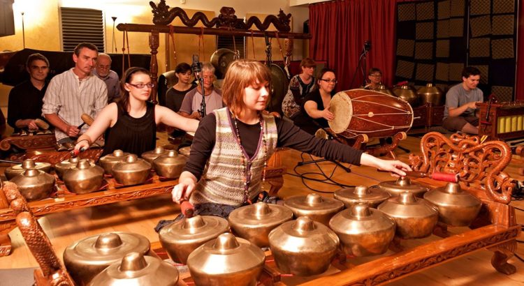 Philosophy of Traditional Musical Instruments in Preserving Culture and National Identity