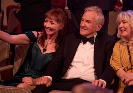 Larry Lamb